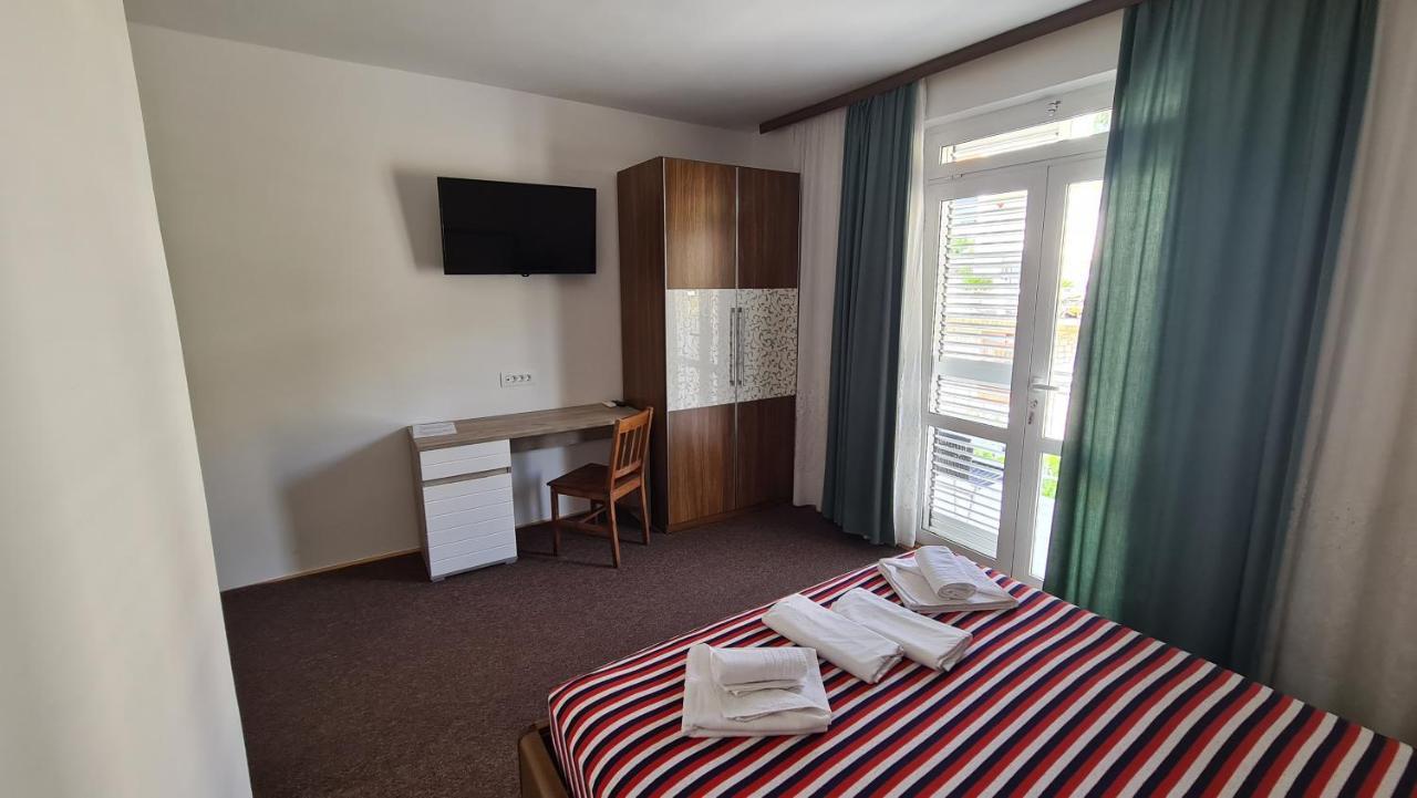 Studio Apartment Boksic Mlini Εξωτερικό φωτογραφία